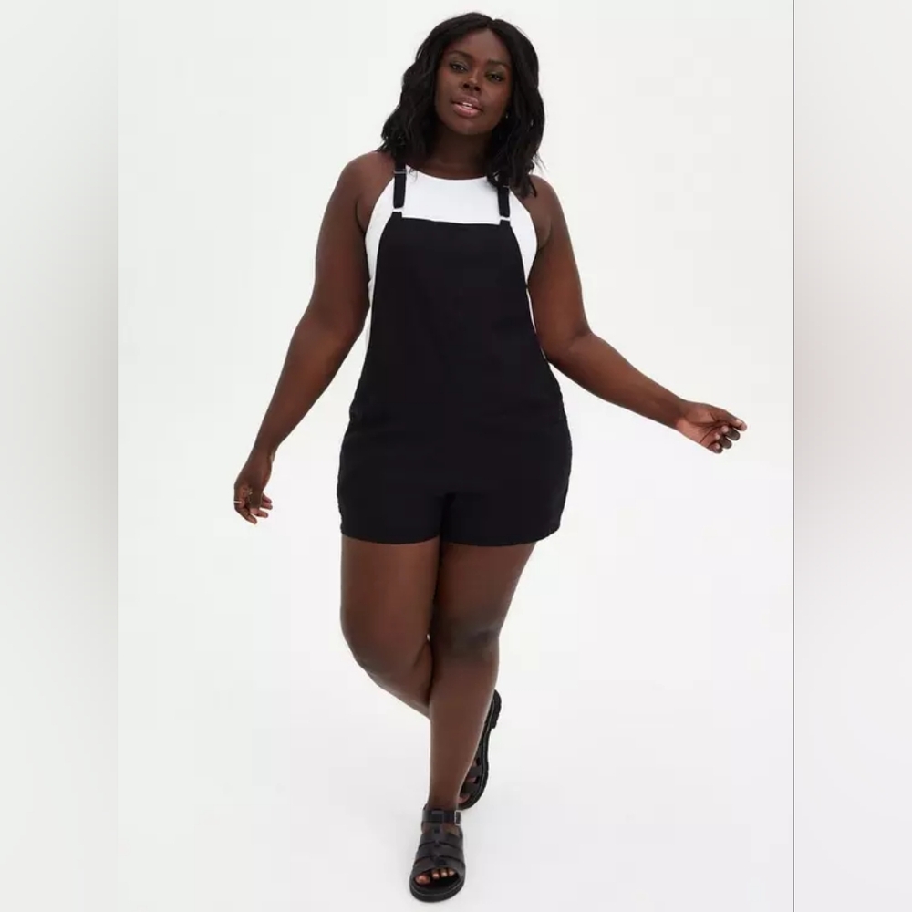 Torrid Black 3.5 Inch Stretch Linen Blend Shortall Size 2x